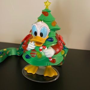 🎄Disneyland Donald Duck Christmas Tree sipper